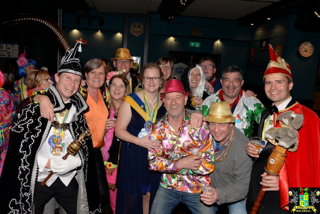 ../Images/Seniorenmiddag 132.jpg